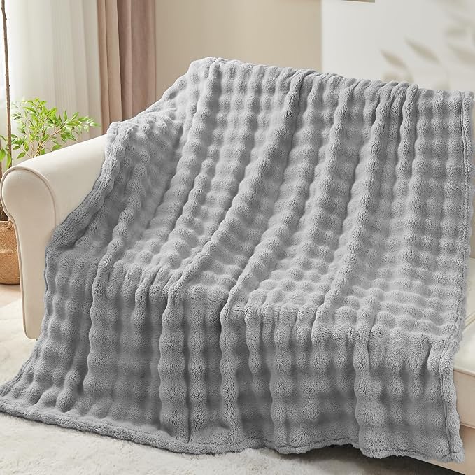 NEWCOSPLAY Queen Blanket for Couch Grey Super Soft Flannel Fleece 3D Bubble Lightweight Bed Blanket All Season Use (Grey, Queen(90"x90"))