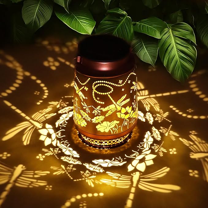 Dragonfly Gifts for Women Solar Lantern Dragonfly Decor Birthday Gifts for Women Mom Grandma Sister Friend Mothers Day Gifts Garden Decor Metal Solar Lights Outside Decor for Backyard Patio Deck Porch