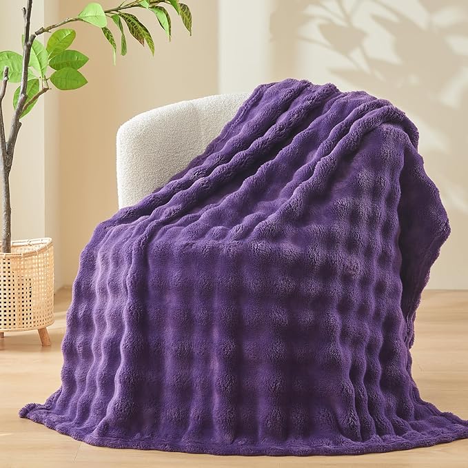 NEWCOSPLAY Throw Blanket for Couch Purple Super Soft Flannel Fleece 3D Bubble Lightweight Bed Blanket All Season Use (Purple, Throw(50"x60"))
