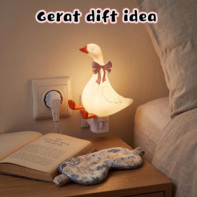 Gerrii Silly Goose Night Light Plug in Pink Bow Decorative LED Night Lights Dusk to DAW Cute Goose Decor for Nursery, Kids Bedroom, Bathroom, Birthday Gift Nightlight