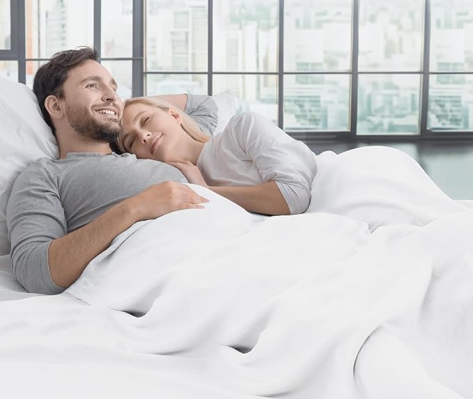 Utopia Bedding Soft Jersey Knit Blanket White King (90x102 Inches) | Lightweight, Breathable, Sweatshirt Blanket, Bed, Couch, Sofa, Cozy, Home Decor, Summer