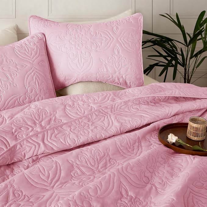 Whale Flotilla Queen Quilt Bedding Set Vintage Damask Reversible Bedspread | Suitable for Bed, 3 Pieces Pink Lightweight Breathable Quilts Queen Size, Ultrasonic Coverlet Bed Cover with 2 Pillow Shams
