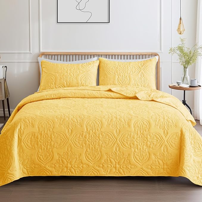Whale Flotilla Queen Quilt Bedding Set Vintage Damask Reversible Bedspread | Suitable for Bed, 3 Pieces Yellow Lightweight Breathable Quilts Queen Size, Ultrasonic Coverlet Bed Cover with 2 Pillow Shams