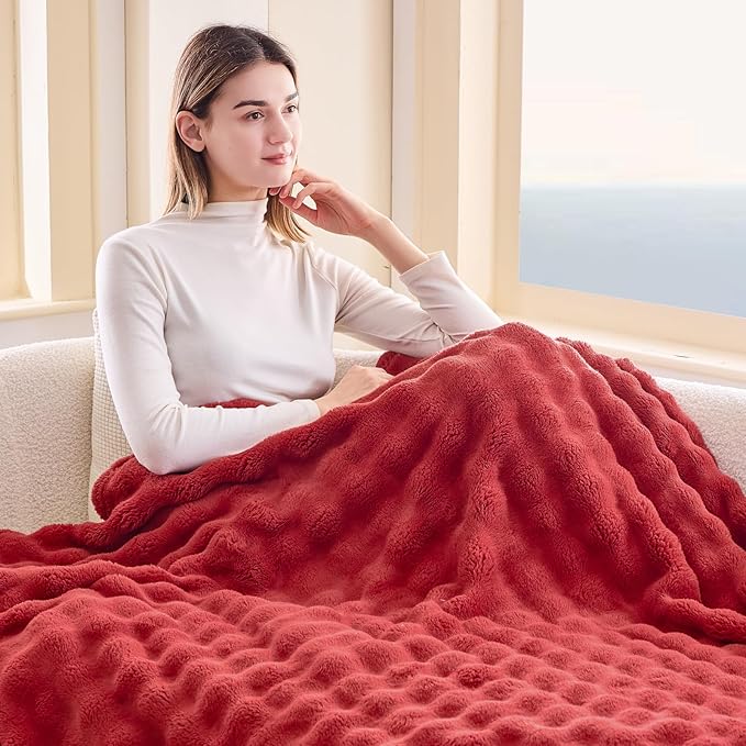 NEWCOSPLAY Twin Blanket for Couch Red Super Soft Flannel Fleece 3D Bubble Lightweight Bed Blanket All Season Use (Red, Twin(60"x80"))