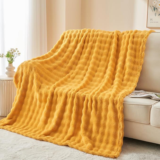 NEWCOSPLAY Queen Blanket for Couch Mustard Yellow Super Soft Flannel Fleece 3D Bubble Lightweight Bed Blanket All Season Use (Mustard Yellow, Queen(90"x90"))