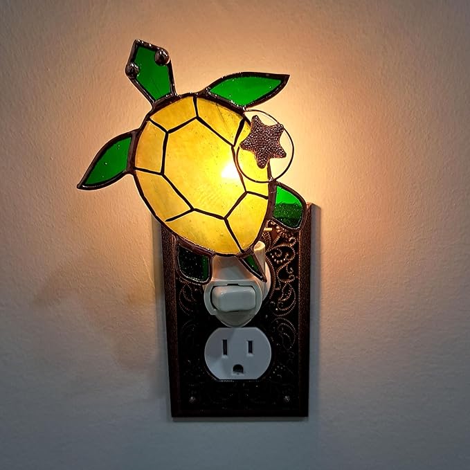 Gift Essentials Sea Turtle Plug in Night Light - Stained Glass Nightlight with On/Off Rocker Switch - Includes One 4 Watt Replaceable Incandescent Warm Glow Bulb