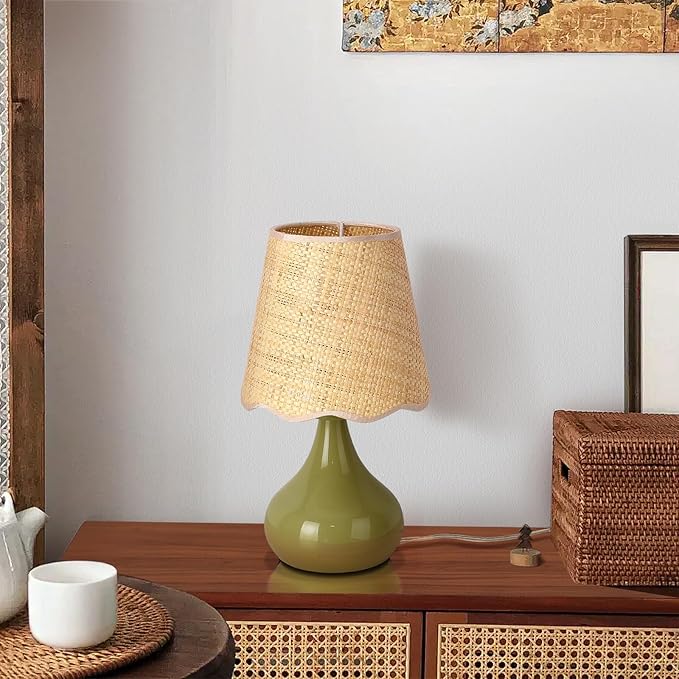 Ziqqeelam Green Cute Small Boho Table Lamp for Bedroom Bedside, Green Lamps for Nightstand, Scalloped Rattan Shade Table Lamps for Small Spaces for Bedroom, Home Office, Living Room, Kids Dorm