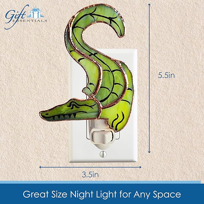 Gift Essentials Alligator Plug in Night Light - Stained Glass Nightlight with On/Off Rocker Switch - Includes One 4 Watt Replaceable Incandescent Warm Glow Bulb
