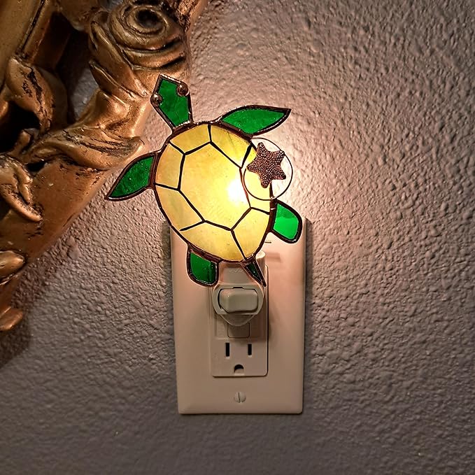 Gift Essentials Sea Turtle Plug in Night Light - Stained Glass Nightlight with On/Off Rocker Switch - Includes One 4 Watt Replaceable Incandescent Warm Glow Bulb